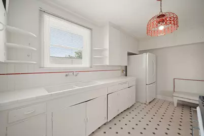 4309 Ursuline Street, Galveston, TX 77550 - Photo 18