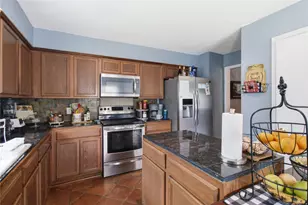 11630 Karlwood Ln, Houston, TX 77099 - Photo 10