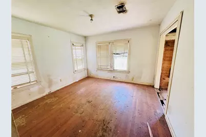 304 North Street, Baytown, TX 77520 - Photo 18
