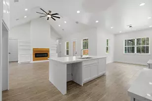 1258 Spanish Dr, Dayton, TX 77535 - Photo 14