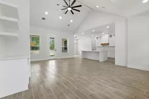 1258 Spanish Dr, Dayton, TX 77535 - Photo 8