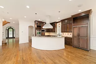 4102 Gramercy St, Houston, TX 77025 - Photo 10