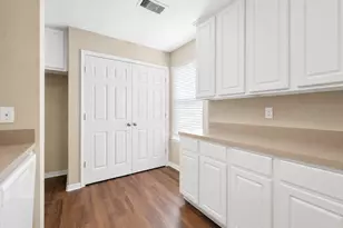 155 Binnacle Ct, Willis, TX 77318 - Photo 24