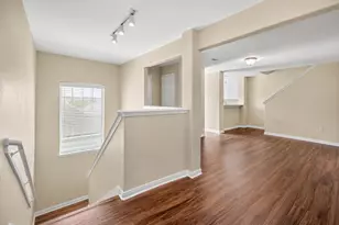 155 Binnacle Ct, Willis, TX 77318 - Photo 12