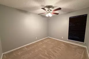 1917 Miramar Green St, Seabrook, TX 77586 - Photo 8