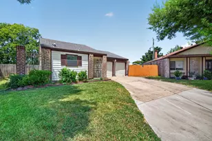 11626 Bexley Dr, Houston, TX 77099 - Photo 2