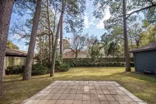 5715 Pinewood Springs Dr, Houston, TX 77066 - Photo 10