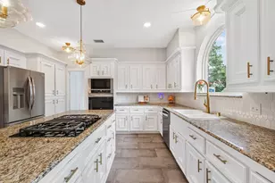 17707 Forest Park Ln, Spring, TX 77379 - Photo 16