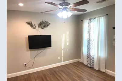 3807 Edison Street, Houston, TX 77009 - Photo 1