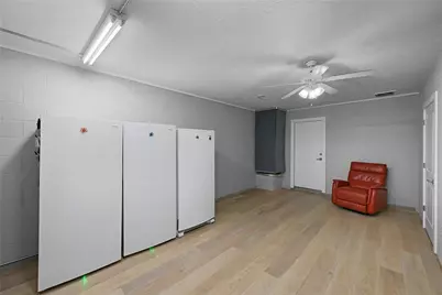 131 Kellyn Oaks Drive, Conroe, TX 77306 - Photo 12