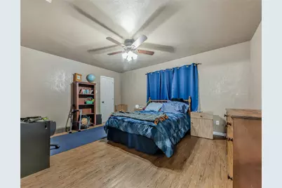 109 Sulphur Springs Road, Bryan, TX 77801 - Photo 8