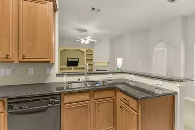 15951 W Bellefontaine Way, Tomball, TX 77377 - Photo 18