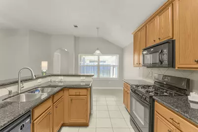 15951 W Bellefontaine Way, Tomball, TX 77377 - Photo 14