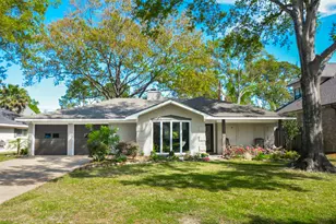 14110 Barryknoll Ln, Houston, TX 77079 - Photo 2