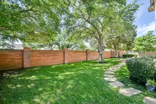 19 Clear Springs Ct, Sugar Land, TX 77479 - Photo 30