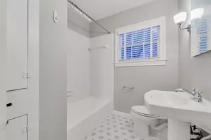 2323 Bartlett St, Houston, TX 77098 - Photo 26