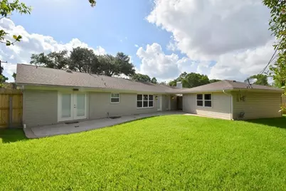 1007 Blue Willow Drive, Houston, TX 77042 - Photo 48
