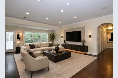 1007 Blue Willow Drive, Houston, TX 77042 - Photo 10