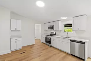 13488 Enchanted Cove, Willis, TX 77318 - Photo 8