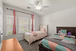 7622 Crestbrook Manor Ln, Cypress, TX 77433 - Photo 16