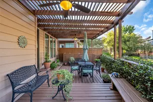 12833 Kingsbridge Ln, Houston, TX 77077 - Photo 10
