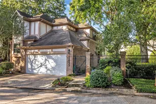 12833 Kingsbridge Ln, Houston, TX 77077 - Photo 1