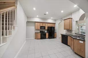 13507 Brookbluff Ln, Houston, TX 77077 - Photo 10