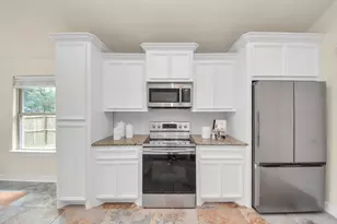1759 Hazelwood St, Conroe, TX 77301 - Photo 14