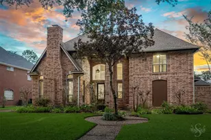 3722 Springhill Ln, Sugar Land, TX 77479 - Photo 2