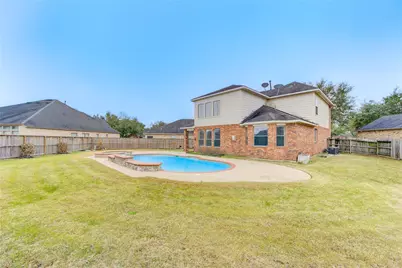 5007 Jade Cove Court, Sugar Land, TX 77479 - Photo 4