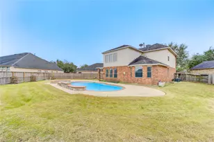 5007 Jade Cove Ct, Sugar Land, TX 77479 - Photo 4