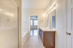 5007 Jade Cove Ct, Sugar Land, TX 77479 - Photo 26