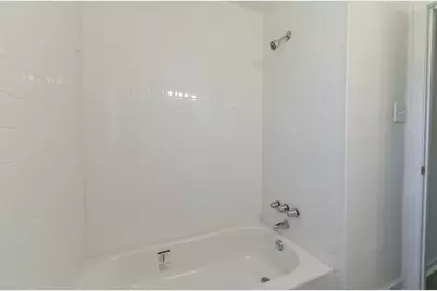 8229 Carolwood Drive, Houston, TX 77028 - Photo 24