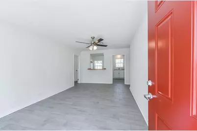 8229 Carolwood Drive, Houston, TX 77028 - Photo 2