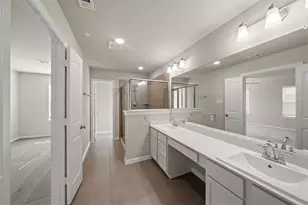 11902 Amber Oak Wy, Tomball, TX 77375 - Photo 4