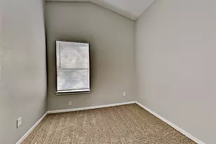 3215 Boynton Dr, Houston, TX 77045 - Photo 8