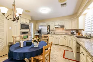 9123 Chesney Downs Dr, Houston, TX 77083 - Photo 8