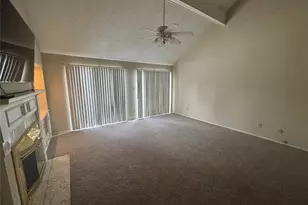5842 Sampley Way, Houston, TX 77092 - Photo 2