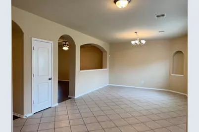 2047 Beacon Chase Court, Spring, TX 77373 - Photo 18