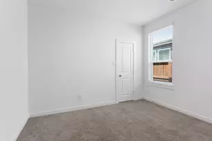 10227 Van Gogh Ct, Iowa Colony, TX 77583 - Photo 16