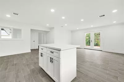 8631 McDade Street, Houston, TX 77080 - Photo 6