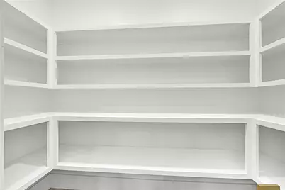 8631 McDade Street, Houston, TX 77080 - Photo 10