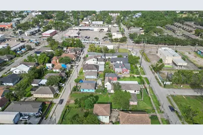 1126 Luzon Street, Houston, TX 77009 - Photo 10