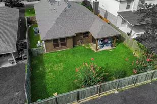 7031 Musclewood Rd, Baytown, TX 77521 - Photo 20