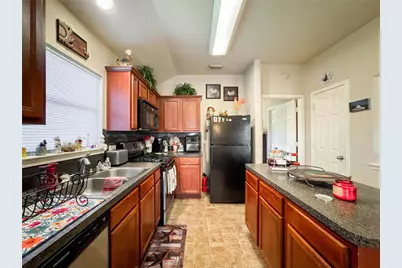 7031 Musclewood Road, Baytown, TX 77521 - Photo 10