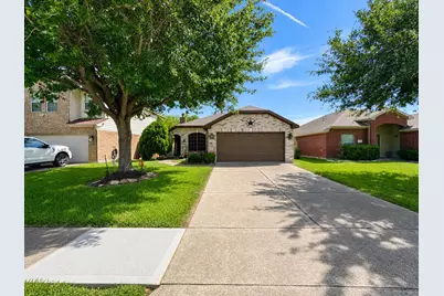 7031 Musclewood Road, Baytown, TX 77521 - Photo 2