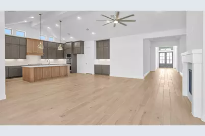 1425 Swayze Street, Magnolia, TX 77354 - Photo 2