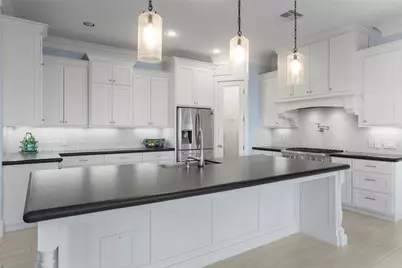 11718 Beachside, Galveston, TX 77554 - Photo 8