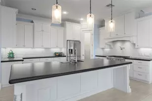 11718 Beachside, Galveston, TX 77554 - Photo 8