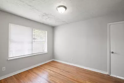 8410 Bob White Drive, Houston, TX 77074 - Photo 8